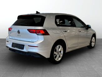 Volkswagen Golf 2023 - Image 3