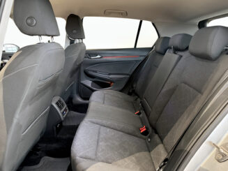 Volkswagen Golf 2023 - Image 15
