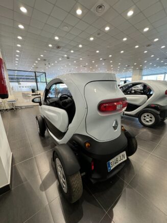 Renault Twizy-2015 - Image 2