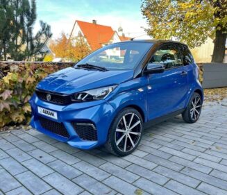 2021 Aixam City – Elegance and Performance in Blue - Image 2