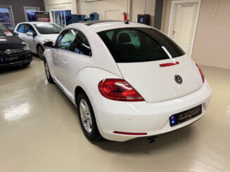 Volkswagen Beetle 2012 - Image 5