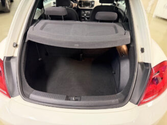 Volkswagen Beetle 2012 - Image 8