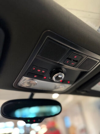 Volkswagen Beetle 2012 - Image 33