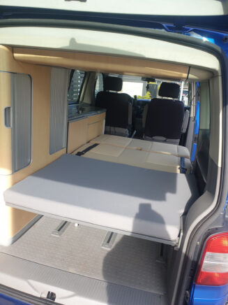 Volkswagen California 2006 - Image 16
