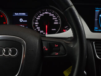 Audi A4 2009 - Image 14
