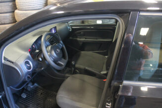 Volkswagen UP! 2014 - Image 17