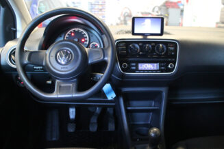 Volkswagen UP! 2014 - Image 24